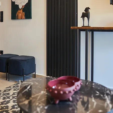 Appartement Magenta Luxury By Binobi!