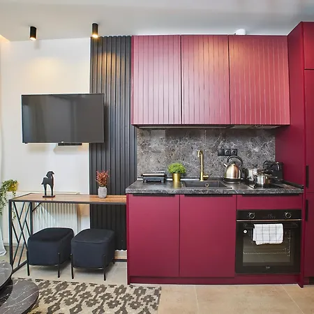 Magenta Luxury By Binobi! * Thessaloniki