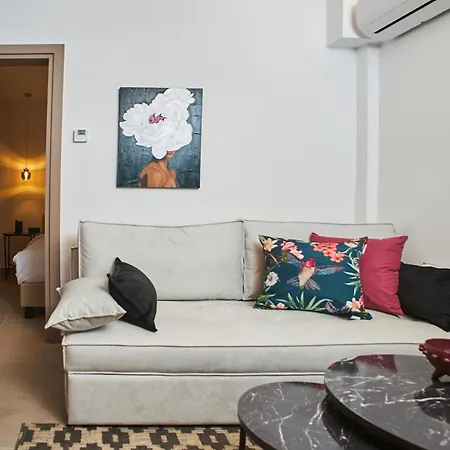 Magenta Luxury By Binobi!