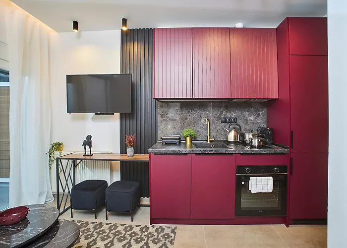 Magenta Luxury By Binobi! * Thessaloniki